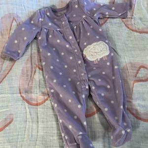 💜 Purple polka dot sheep fleece sleeper